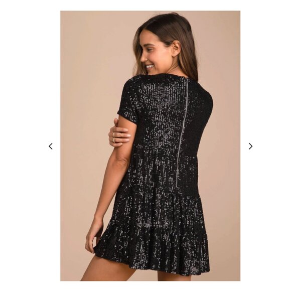 lulu’s, size medium, NWT, sequin dress - Picture 3 of 6